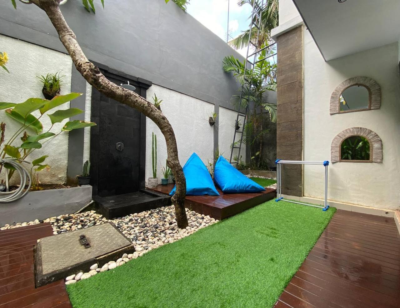 Villa Mayu Dedaries เซมินยัค ภายนอก รูปภาพ