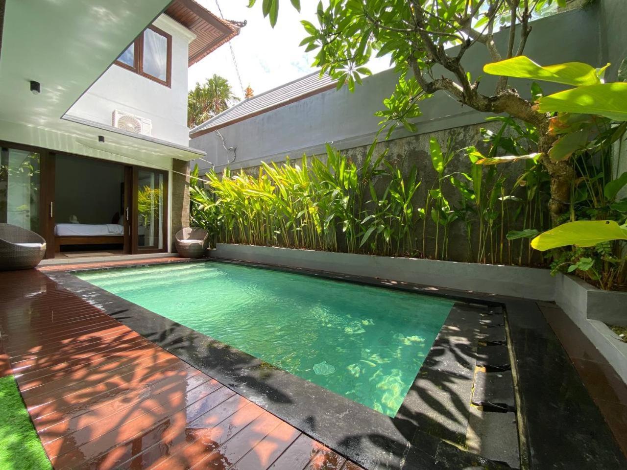 Villa Mayu Dedaries เซมินยัค ภายนอก รูปภาพ